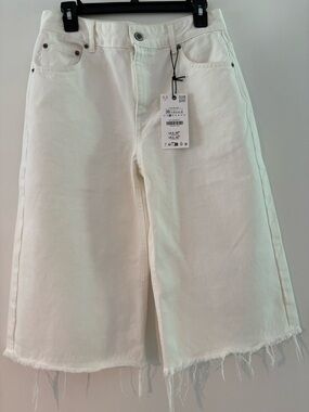Zara White Wide-Leg Denim Shorts with Frayed Hem